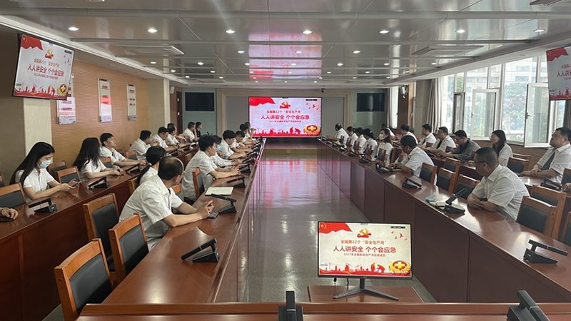 此外，以下因素也会影响电工的就业前景：